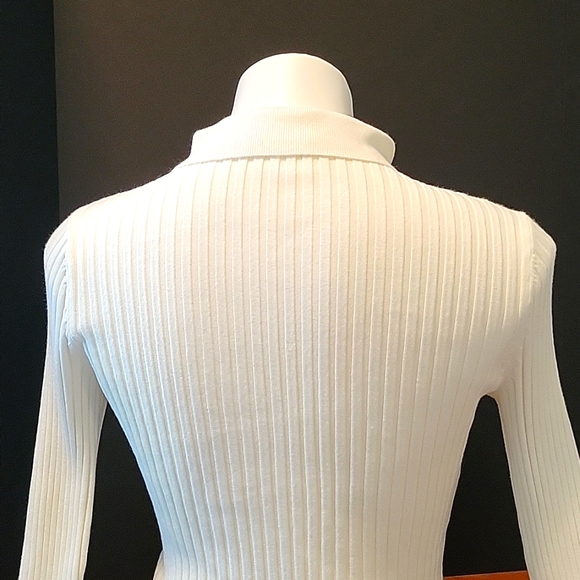 Cache Cream Sweater w/ Gold Studded Embellishments Size Medium - Picture 4 of 4